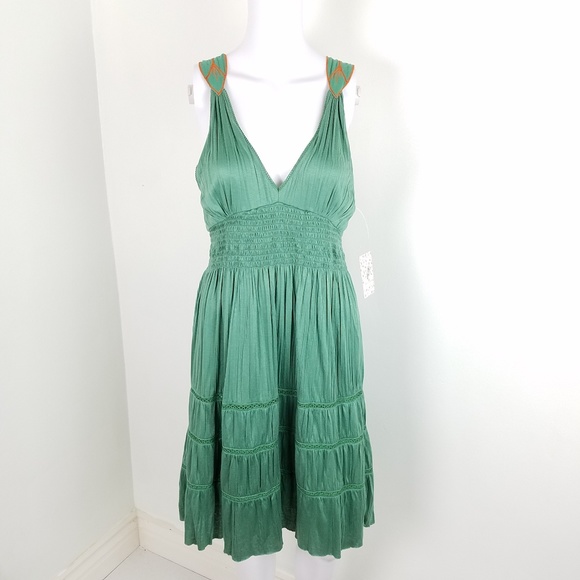 Free People Dresses & Skirts - Free People Embroidered Floral Dress Size M